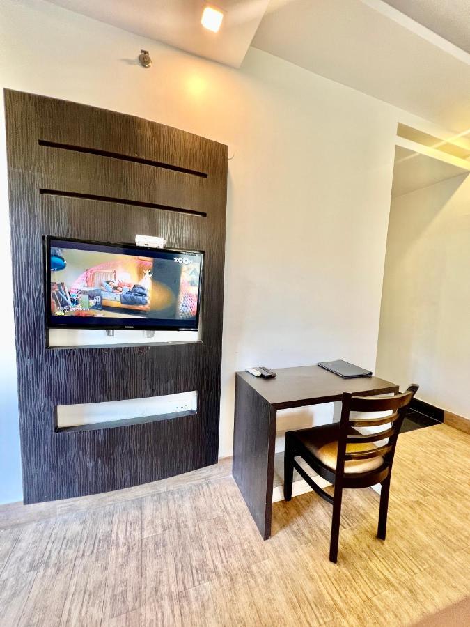 Sea Hawk - Luxury Hill Resort 4 Mins From Bhimtal Lake Dış mekan fotoğraf